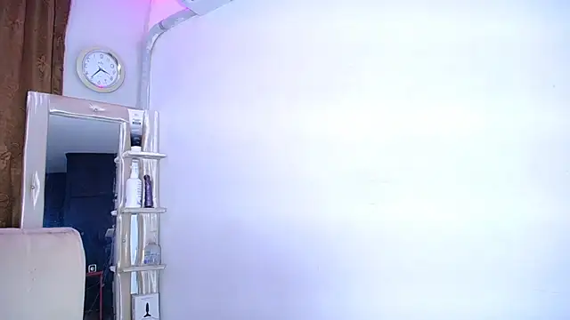 alaia 03 online show from 01-27-25, 03:39