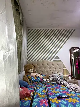 Evabigass online show from 02-15-26, 04:47