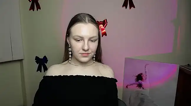  AlMamiyy  online show from 02-10-25, 03:24