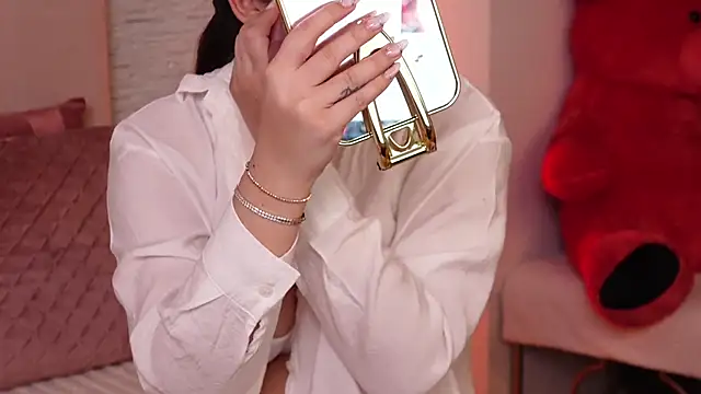 RachelSwaan online show from 01-30-25, 05:41