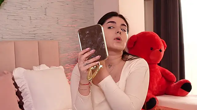 RachelSwaan online show from 03-09-25, 07:56