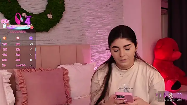 RachelSwaan online show from 03-19-25, 05:19