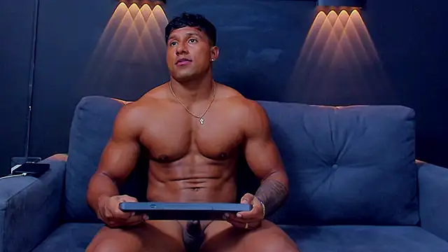 Snapshot of CallumMuscle chatting on 03-02-25, 06:59 CallumMuscle online show from 03-02-25, 06:59