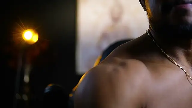 Snapshot of CallumMuscle chatting on 09-19-25, 07:03 CallumMuscle online show from 09-19-25, 07:03