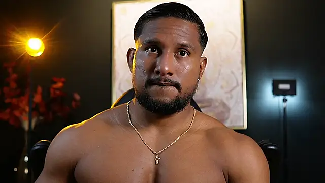 Snapshot of CallumMuscle chatting on 09-21-25, 12:34 CallumMuscle online show from 09-21-25, 12:34