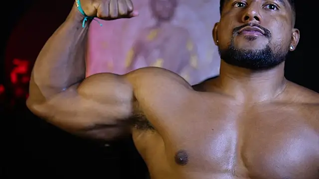 Snapshot of CallumMuscle chatting on 10-09-25, 11:03 CallumMuscle online show from 10-09-25, 11:03