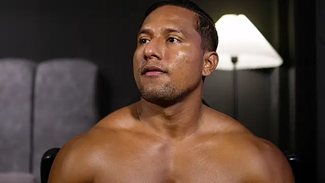 CallumMuscle online show from 11-29-25, 01:47