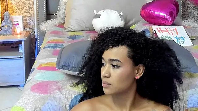 evafoxs online show from 12-31-24, 10:26