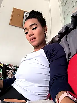 evafoxs online show from 12-04-25, 06:16