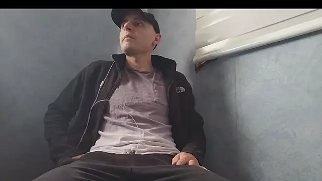 Snapshot of nextdoorneighbor chatting on 01-17-25, 07:27 nextdoorneighbor online show from 01-17-25, 07:27