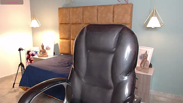 Snapshot of AlejooTwink chatting on 02-09-25, 04:18 AlejooTwink online show from 02-09-25, 04:18