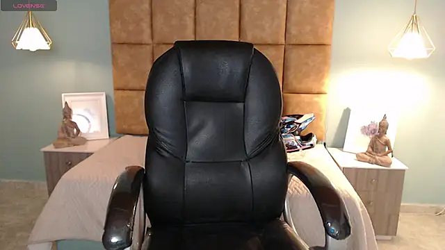 Snapshot of AlejooTwink chatting on 02-23-25, 01:02 AlejooTwink online show from 02-23-25, 01:02
