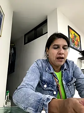 siri duque online show from 10-27-25, 10:58