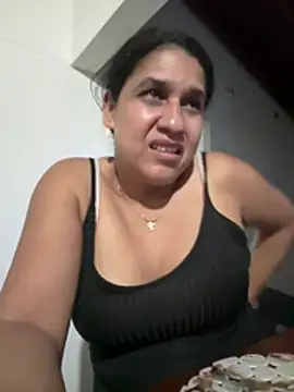 Snapshot of siri_duque chatting on 05-02-26, 02:16 siri duque online show from 05-02-26, 02:16