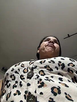 Snapshot of siri_duque chatting on 05-24-26, 03:11 siri duque online show from 05-24-26, 03:11
