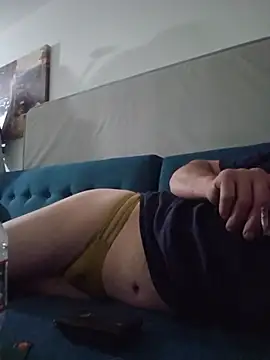 Snapshot of tazegull chatting on 06-15-26, 03:42 tazegull online show from 06-15-26, 03:42