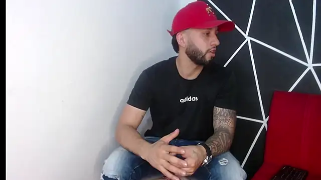 Snapshot of maxXximo777 chatting on 12-07-24, 01:47 maxXximo777 online show from 12-07-24, 01:47