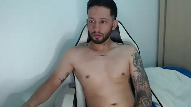 Snapshot of maxXximo777 chatting on 02-26-25, 05:50 maxXximo777 online show from 02-26-25, 05:50