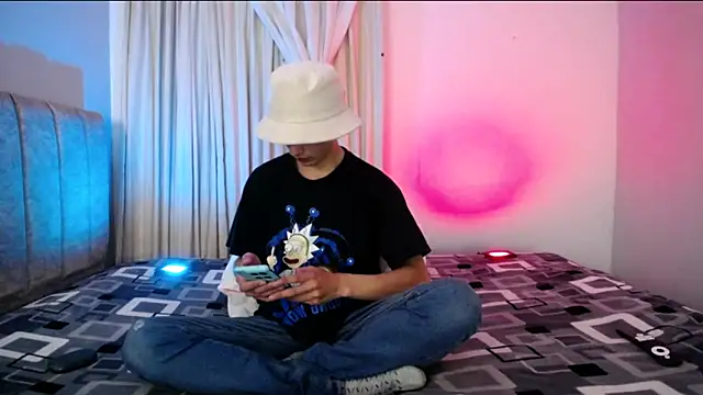 Yellowpokemon23 online show from 04-03-26, 03:37