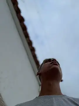 Leo bunny hot online show from 04-25-26, 09:12