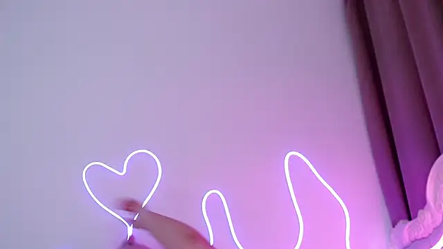 amina moonlightt online show from 09-30-25, 03:11