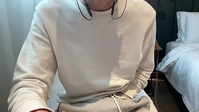 Snapshot of kimkim123123 chatting on 02-10-25, 07:15 kimkim123123 online show from 02-10-25, 07:15