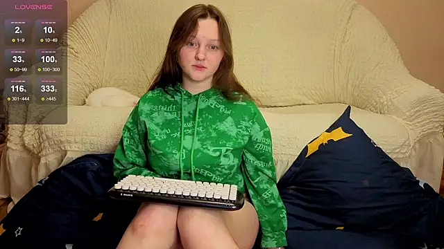 Snapshot of Aria__Dark chatting on 03-07-26, 08:39 Aria Dark online show from 03-07-26, 08:39