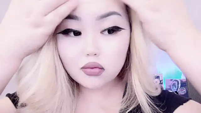 Snapshot of amelia_sunlight chatting on 02-03-25, 12:04 amelia sunlight online show from 02-03-25, 12:04