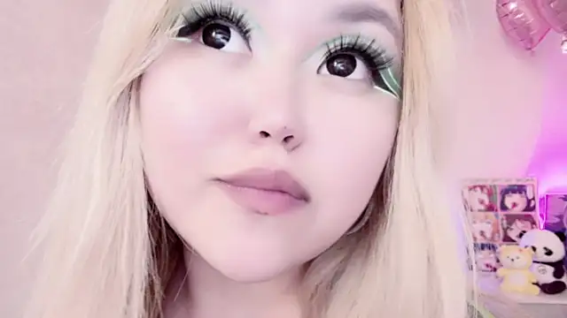 Snapshot of amelia_sunlight chatting on 02-17-25, 03:36 amelia sunlight online show from 02-17-25, 03:36