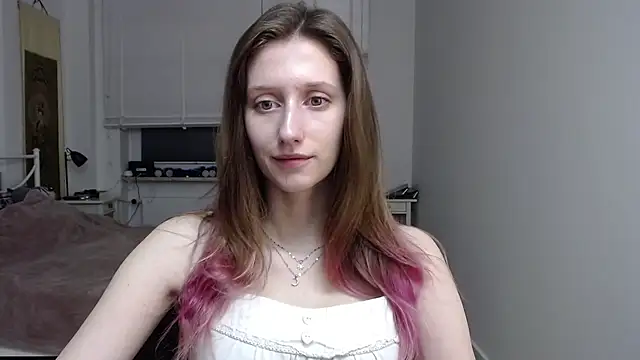 LUNA delight online show from 12-17-25, 06:30