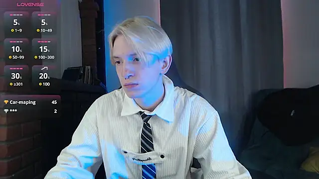 Snapshot of Ron_Vils chatting on 02-28-25, 07:58 Ron Vils online show from 02-28-25, 07:58