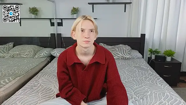 Snapshot of Ron_Vils chatting on 09-19-25, 05:53 Ron Vils online show from 09-19-25, 05:53