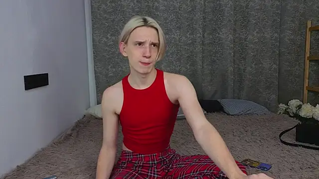 Snapshot of Ron_Vils chatting on 11-09-25, 03:54 Ron Vils online show from 11-09-25, 03:54