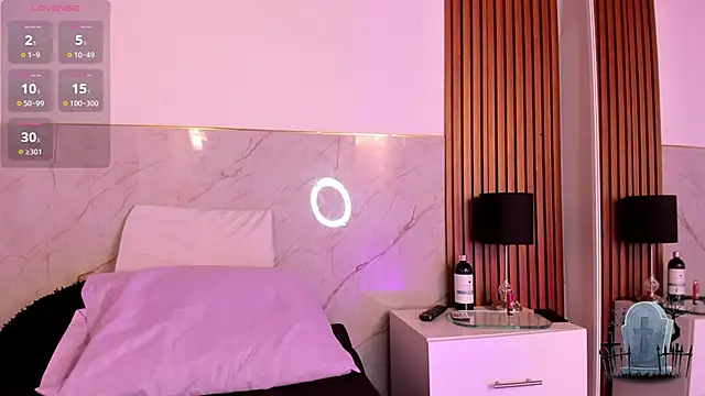 Alice noir online show from 02-10-25, 08:31