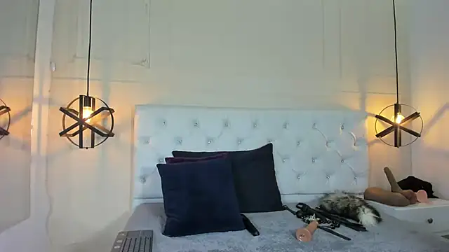 Snapshot of Slut_Milf_ chatting on 02-08-25, 10:19 Slut Milf online show from 02-08-25, 10:19