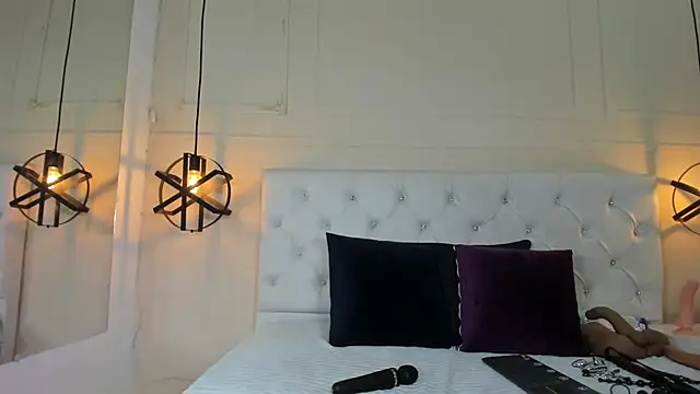 Snapshot of Slut_Milf_ chatting on 02-11-25, 07:38 Slut Milf online show from 02-11-25, 07:38