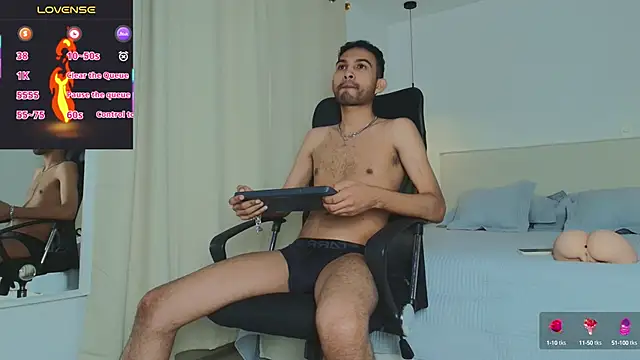  miguel0 online show from 02-13-25, 06:59