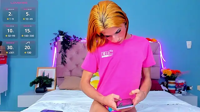 Ladanny  online show from 12-15-24, 12:49