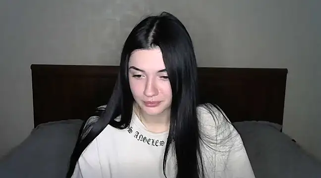 Liana diva online show from 02-08-25, 10:40