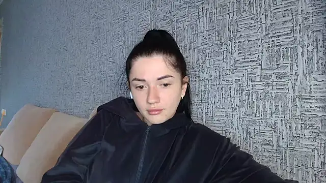 Liana diva online show from 04-24-26, 10:50