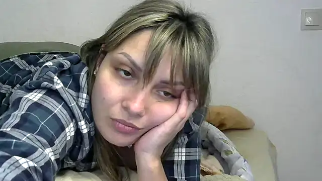 Snapshot of Iskor_ka chatting on 12-08-24, 05:33 Iskor ka online show from 12-08-24, 05:33