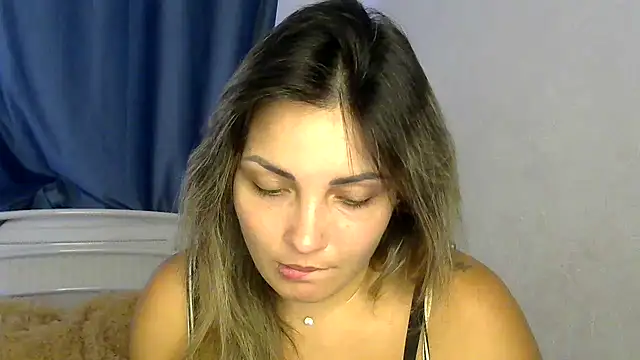 Snapshot of Iskor_ka chatting on 11-15-25, 10:56 Iskor ka online show from 11-15-25, 10:56