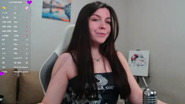 lunalovesu online show from 03-19-25, 07:29