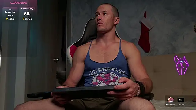 AxelFairchaild online show from 12-21-25, 02:24