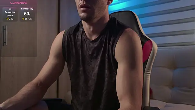 AxelFairchaild online show from 04-25-26, 12:41