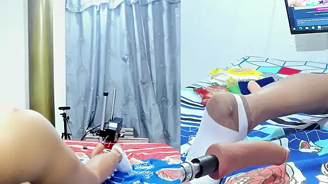 Lisa goals online show from 02-15-26, 04:09