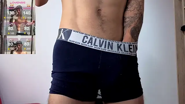 Cristopher23  online show from 11-24-25, 05:12