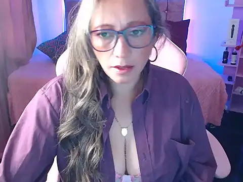 Melanyy 100 online show from 01-30-25, 10:51