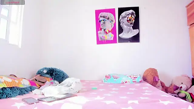 Lilybaudinx96 online show from 11-01-25, 08:22