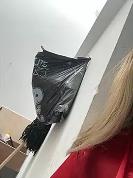 Lilybaudinx96 online show from 02-15-26, 02:03